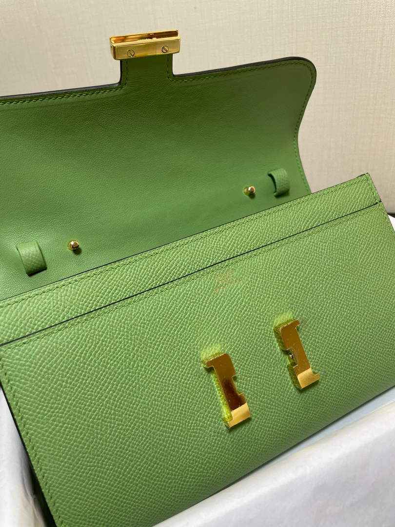 Hermes Constance Long To Go wallet H080126 light green gold