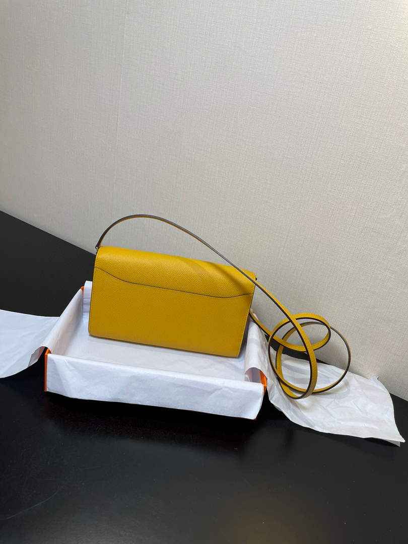 Hermes Constance Long To Go wallet H080126 yellow gold