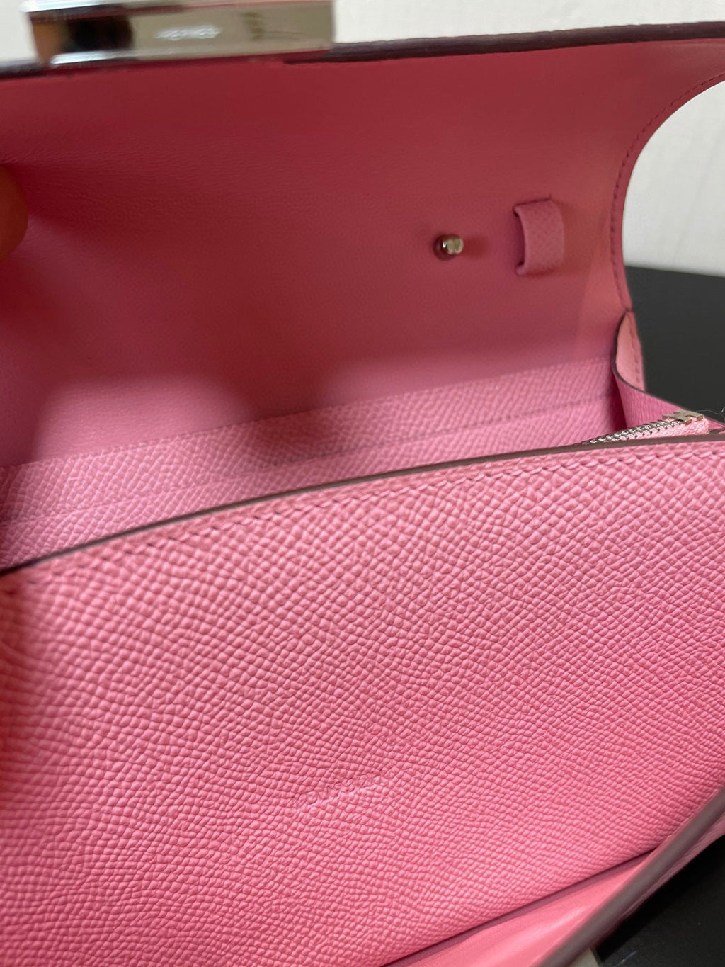 Hermes Constance Long To Go wallet H080126 pink Silver