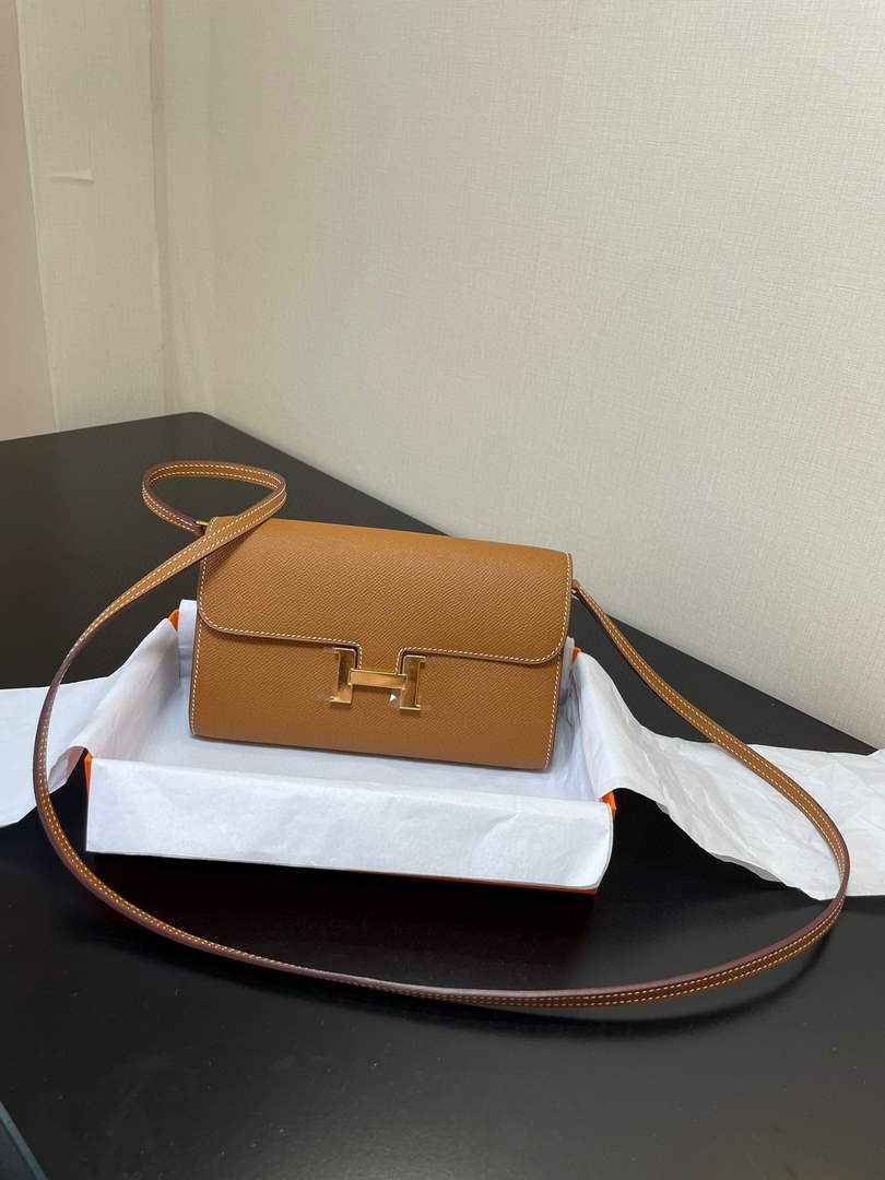 Hermes Constance Long To Go wallet H080126 camel gold