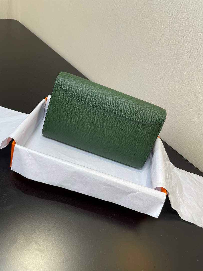 Hermes Constance Long To Go wallet H080126 dark green gold