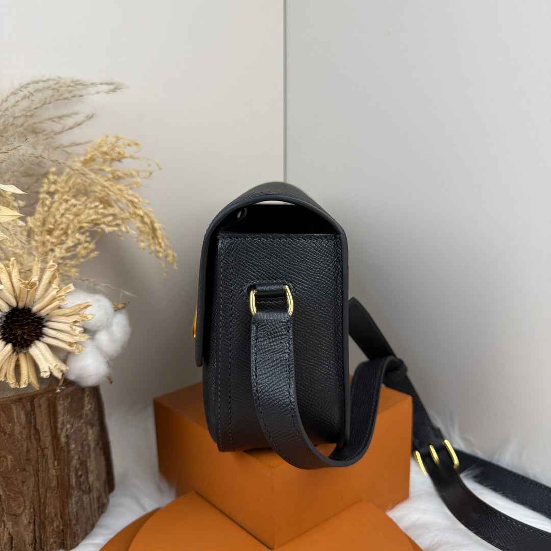 Hermès Della Cavalleria Elan Bag in Black Epsom Calfskin Gold Hardware