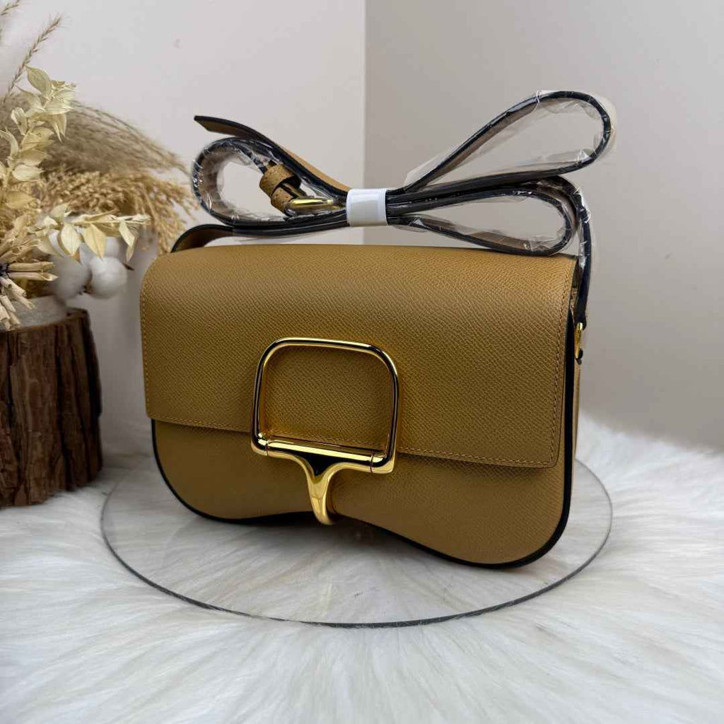 Hermès Della Cavalleria Elan Bag in Apricot Epsom Calfskin Gold Hardware
