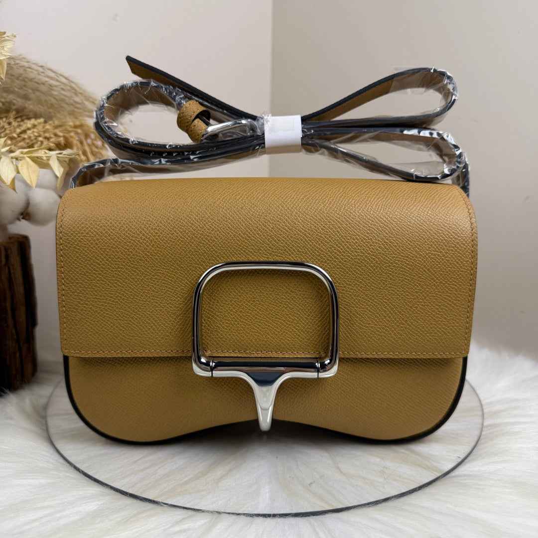 Hermès Della Cavalleria Elan Bag in Apricot Epsom Calfskin Silver Hardware