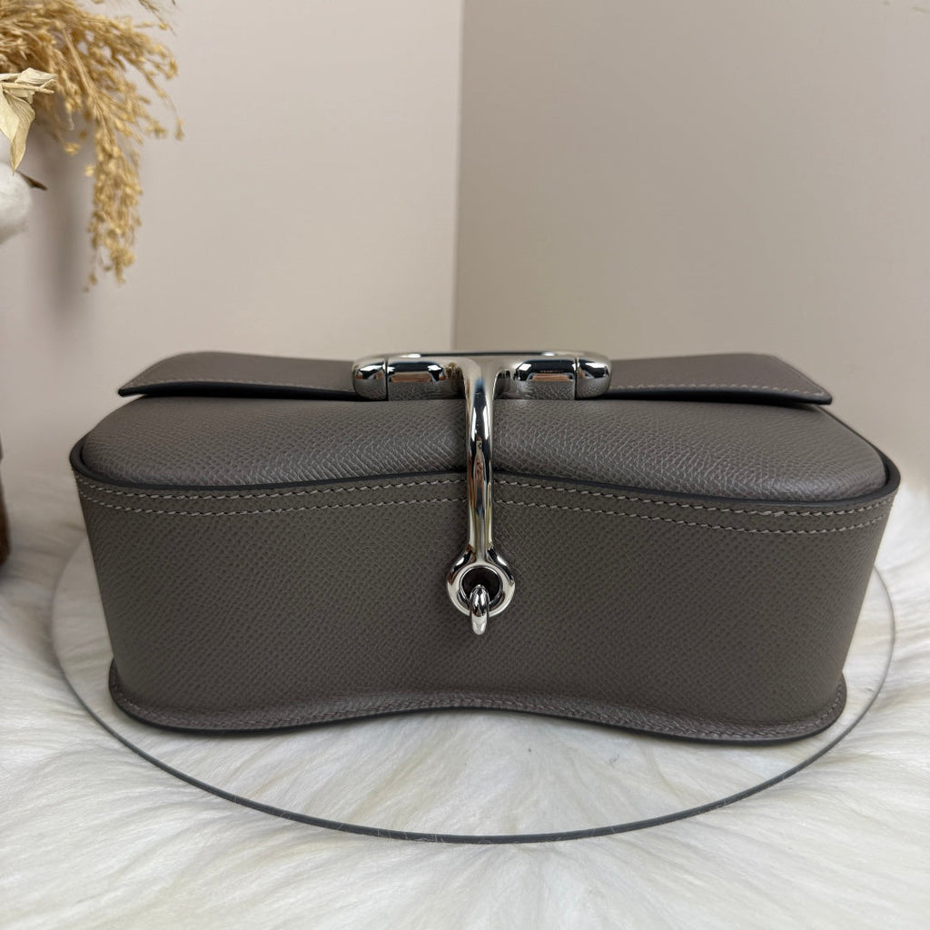 Hermès Della Cavalleria Elan Bag in Dark Gray Epsom Calfskin Silver Hardware