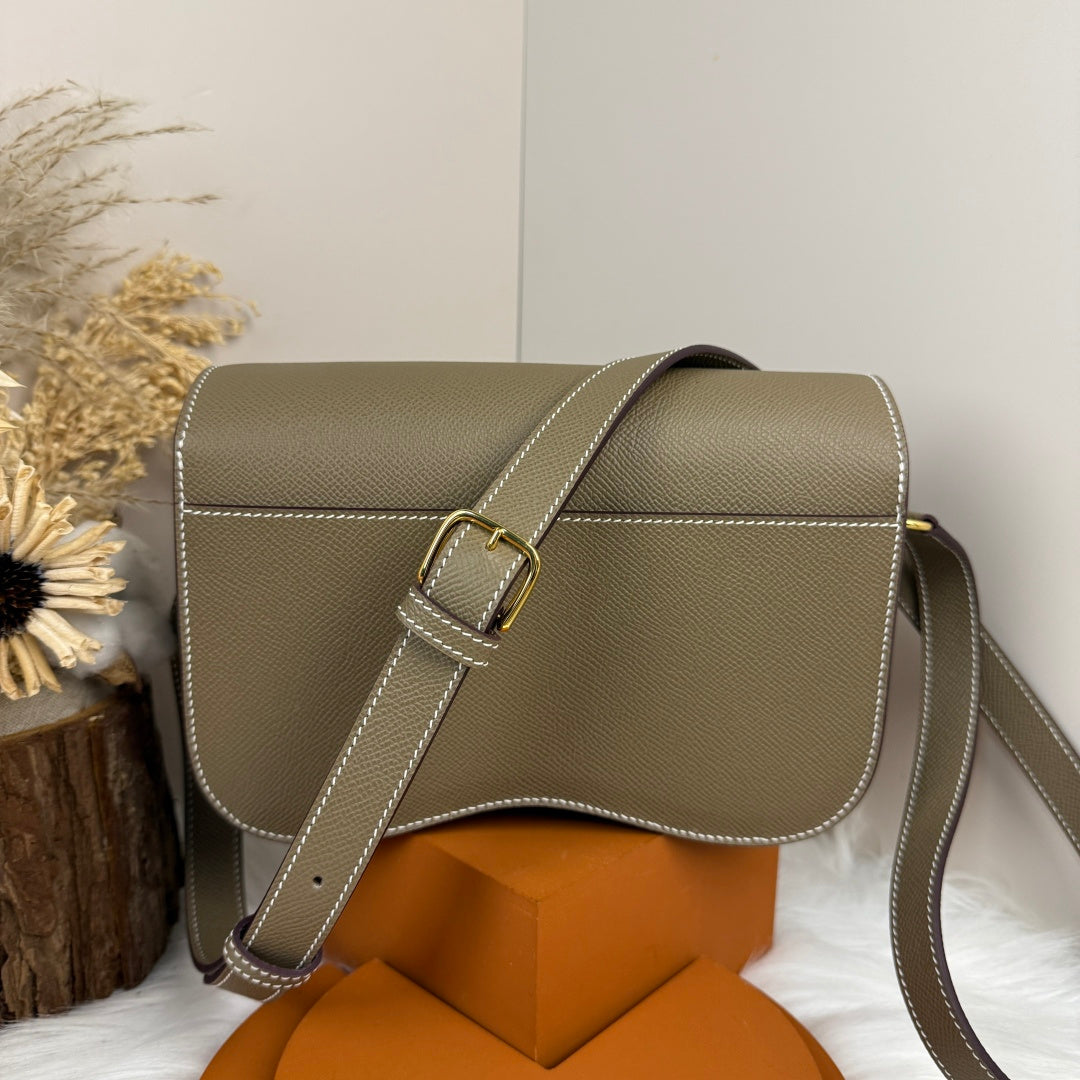 Hermès Della Cavalleria Elan Bag in Gray Epsom Calfskin Gold Hardware
