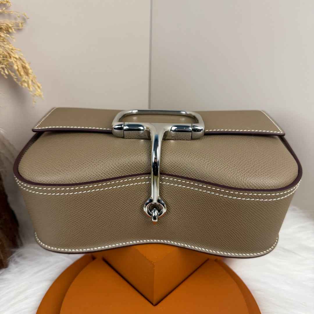 Hermès Della Cavalleria Elan Bag in Gray Epsom Calfskin Silver Hardware
