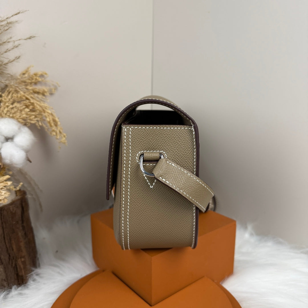 Hermès Della Cavalleria Elan Bag in Gray Epsom Calfskin Silver Hardware