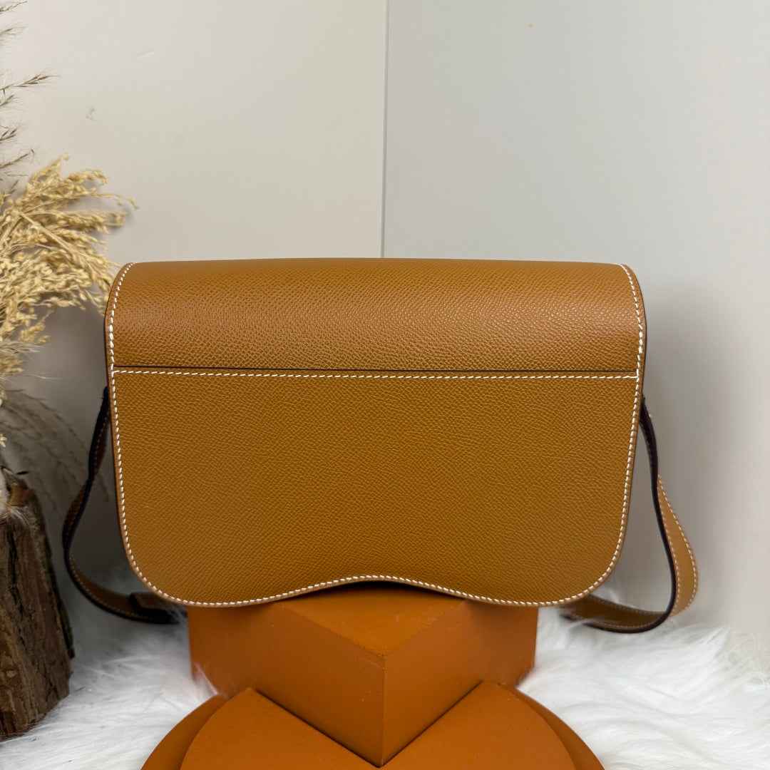 Hermès Della Cavalleria Elan Bag in Brown Epsom Calfskin Silver Hardware