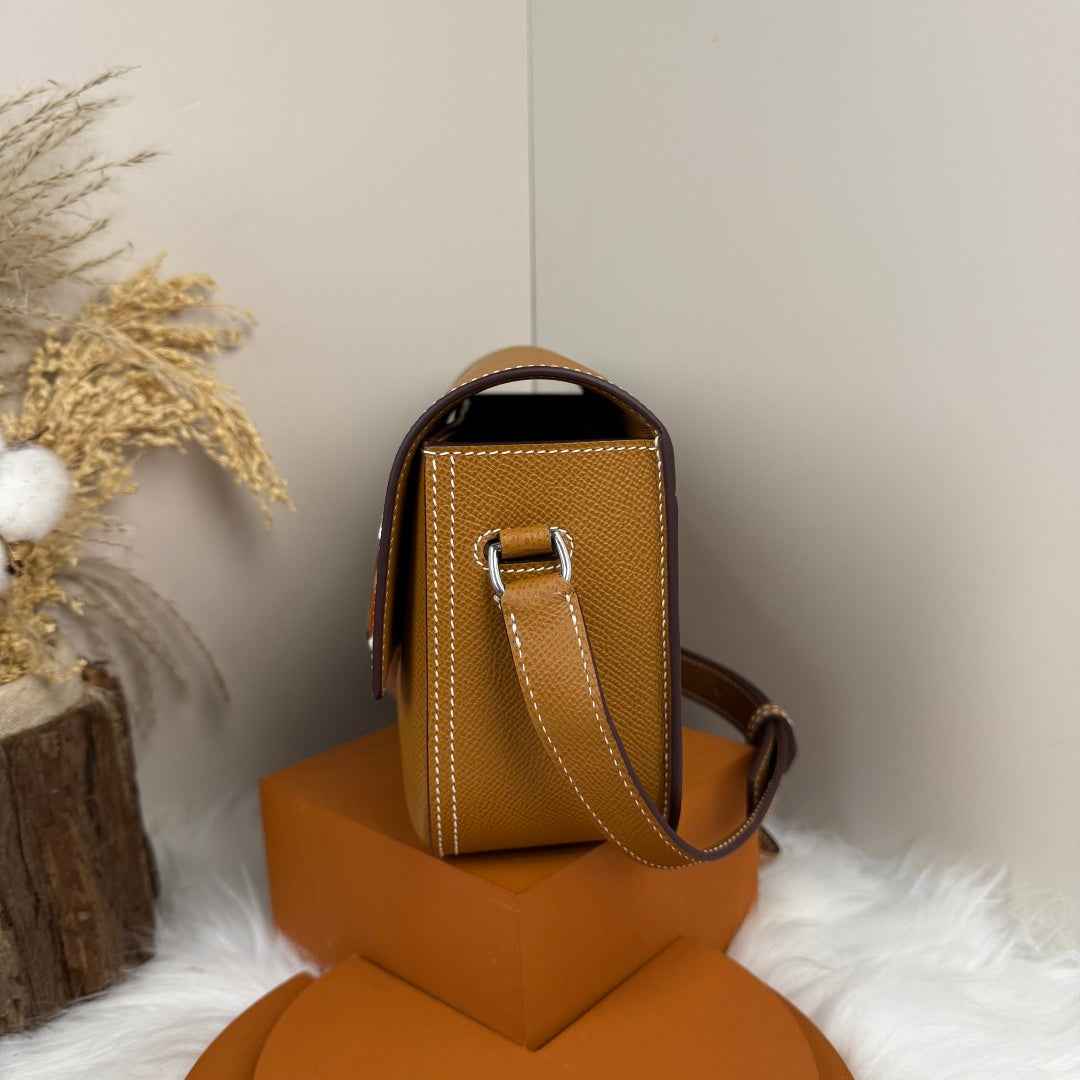 Hermès Della Cavalleria Elan Bag in Brown Epsom Calfskin Silver Hardware