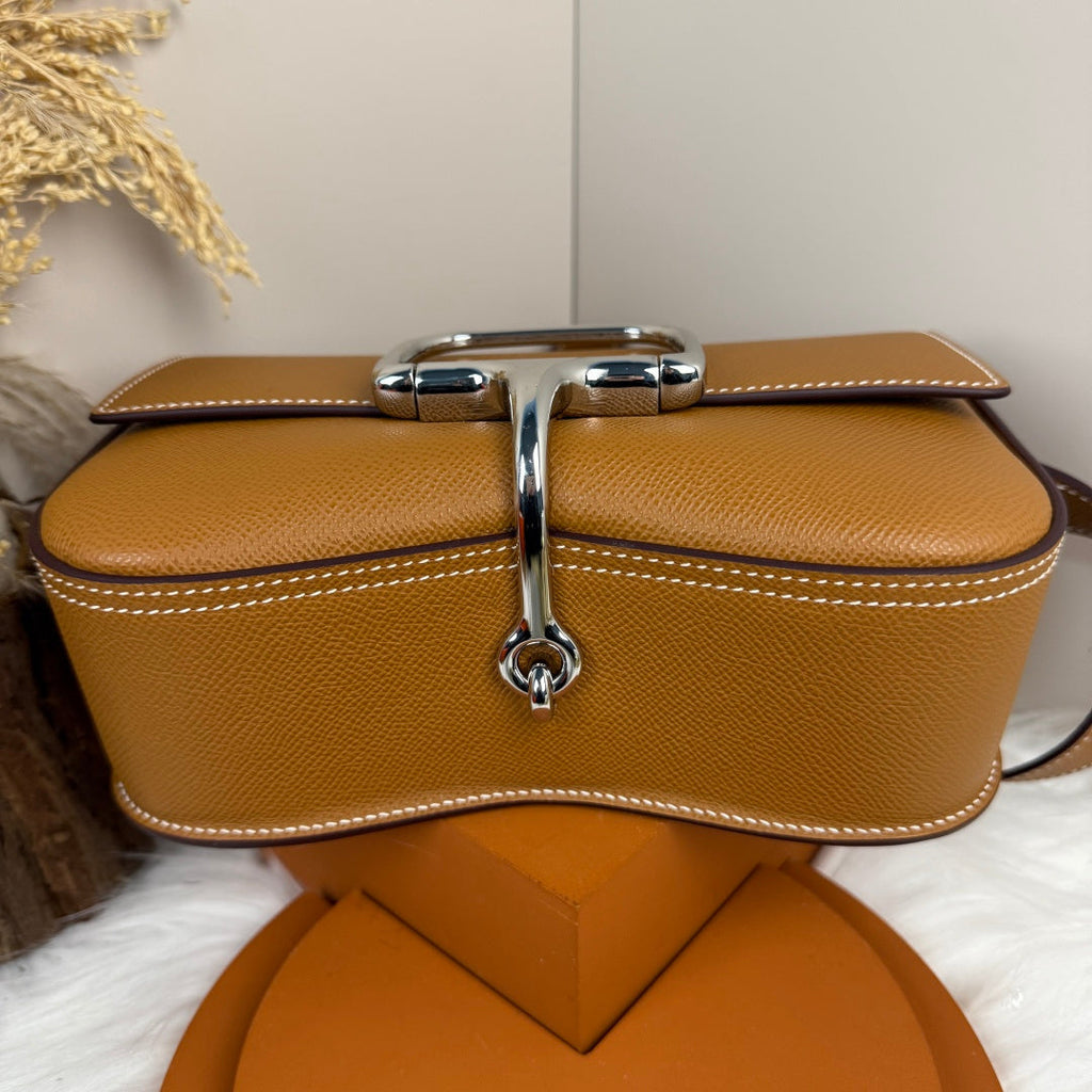 Hermès Della Cavalleria Elan Bag in Brown Epsom Calfskin Silver Hardware
