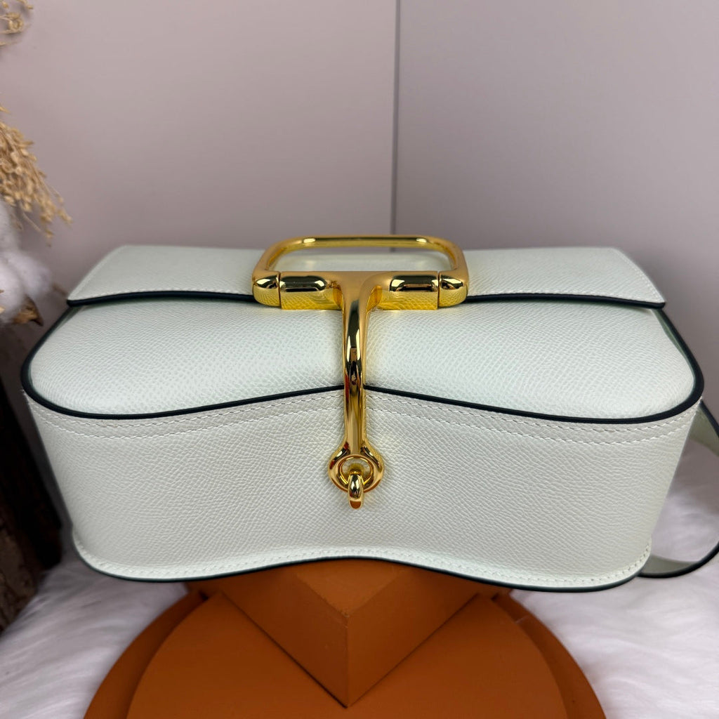 Hermès Della Cavalleria Elan Bag in Light Green Epsom Calfskin Gold Hardware