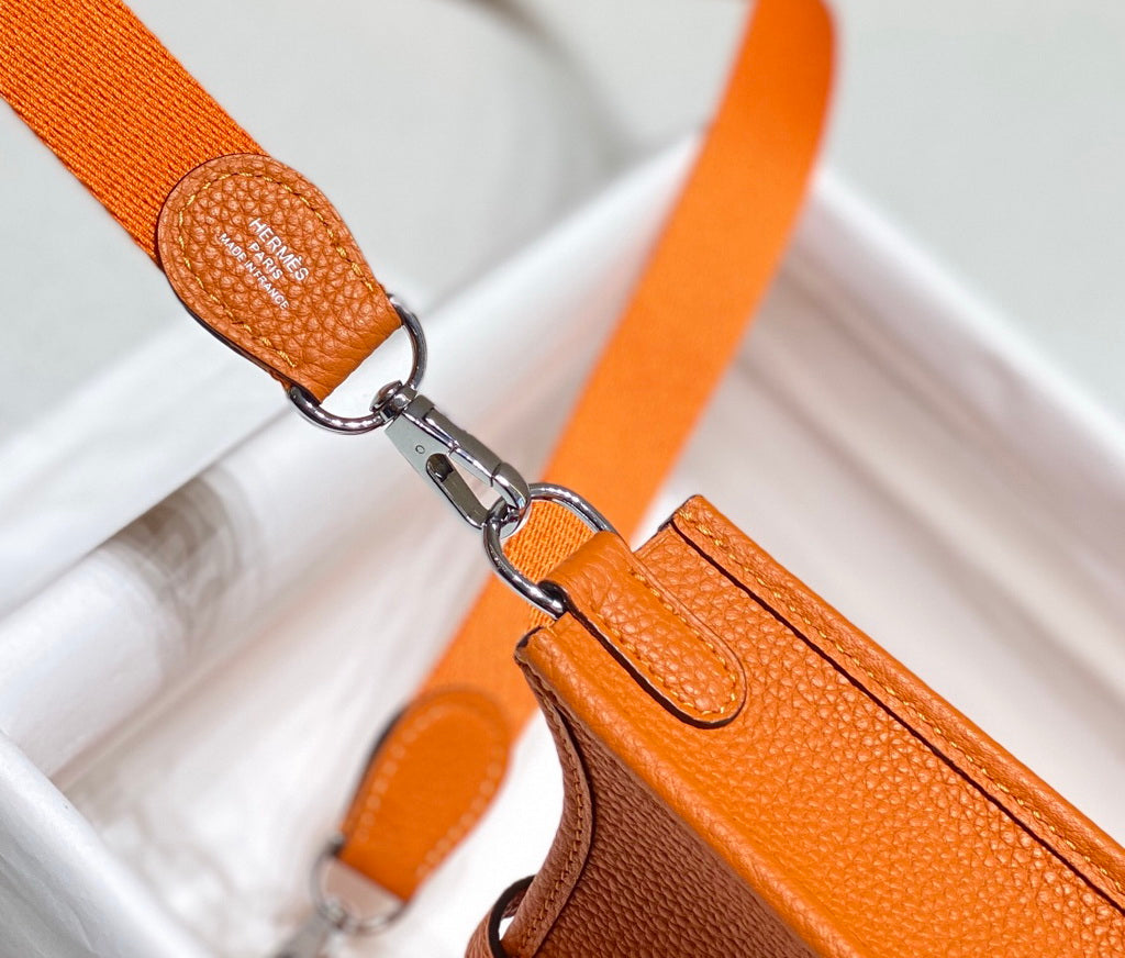 Hermès Evelyne 18 Togo Leather Shoulder Mini Bag Silver Orange