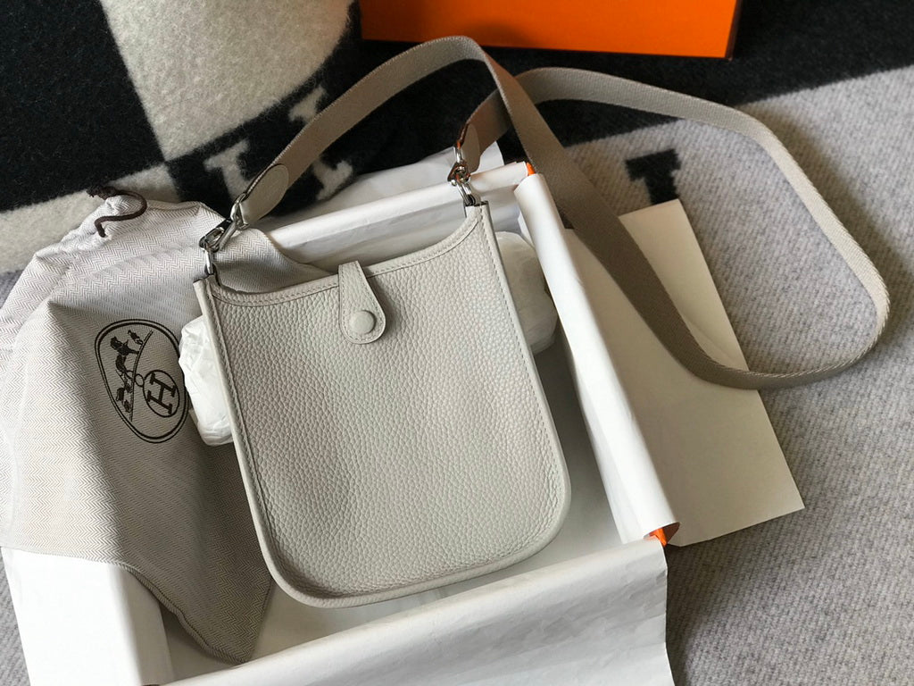 Hermès Evelyne 18 Togo Leather Shoulder Mini Bag Silver Light Gray