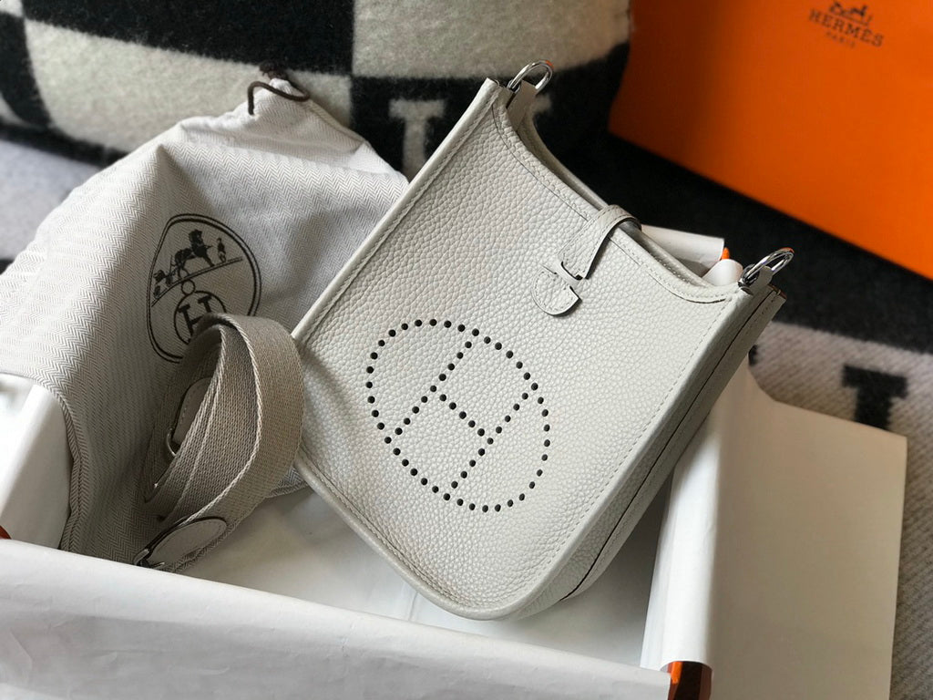Hermès Evelyne 18 Togo Leather Shoulder Mini Bag Silver Light Gray
