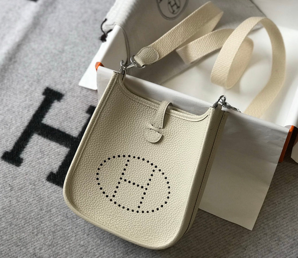 Hermès Evelyne 18 Togo Leather Shoulder Mini Bag Silver Beige