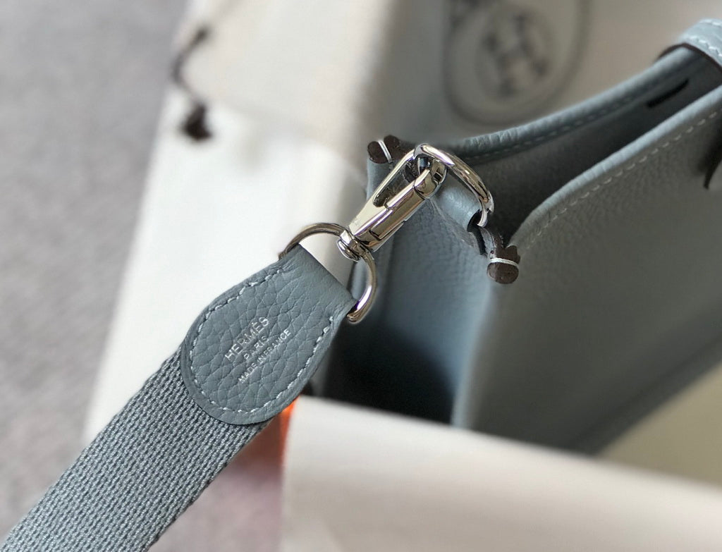 Hermès Evelyne 18 Togo Leather Shoulder Mini Bag Silver Light Blue