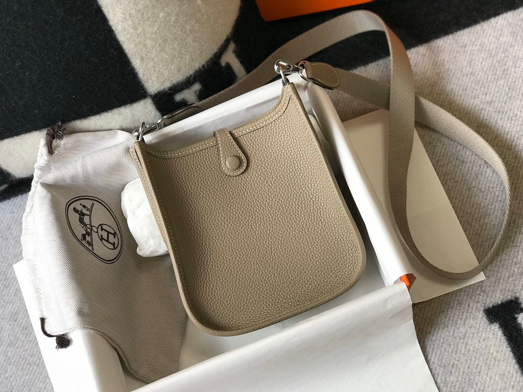 Hermès Evelyne 18 Togo Leather Shoulder Mini Bag Silver Gray