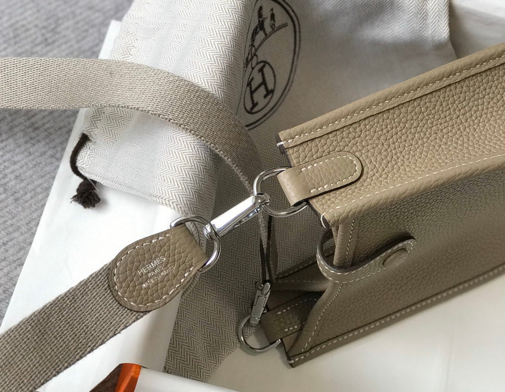 Hermès Evelyne 18 Togo Leather Shoulder Mini Bag Silver Gray