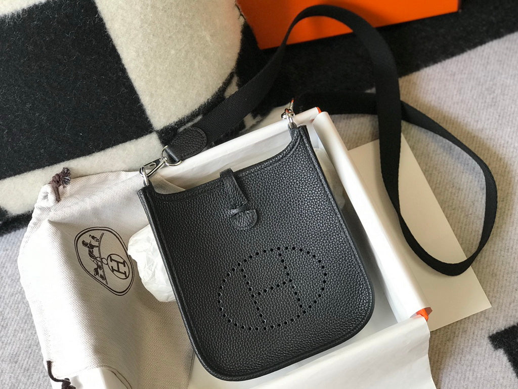 Hermès Evelyne 18 Togo Leather Shoulder Mini Bag Silver Black