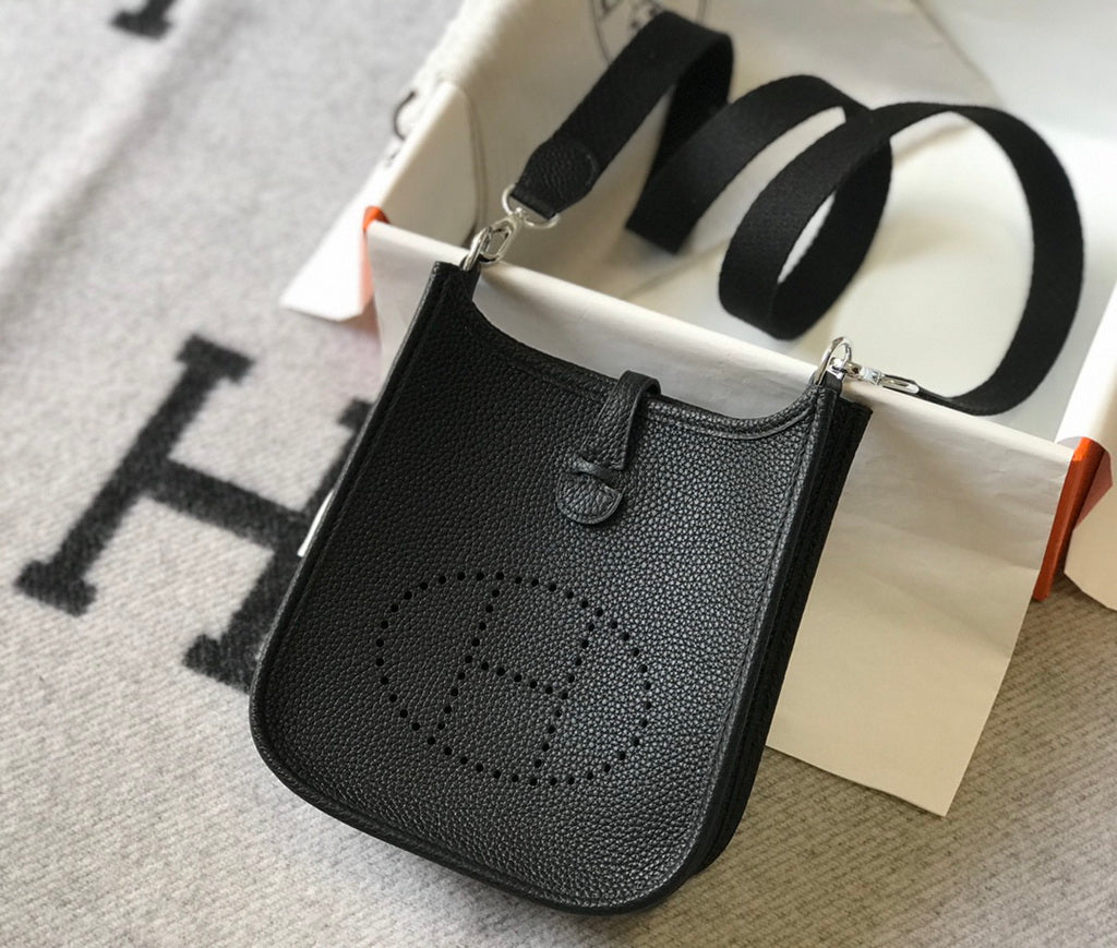 Hermès Evelyne 18 Togo Leather Shoulder Mini Bag Silver Black