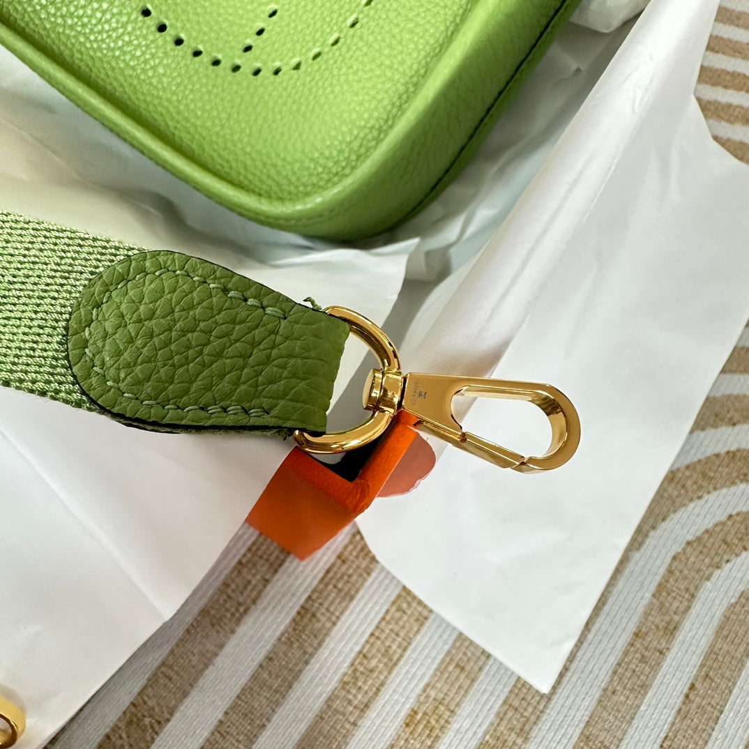 Hermes Evelyne III 17 Green Togo Leather Bag Gold H5600