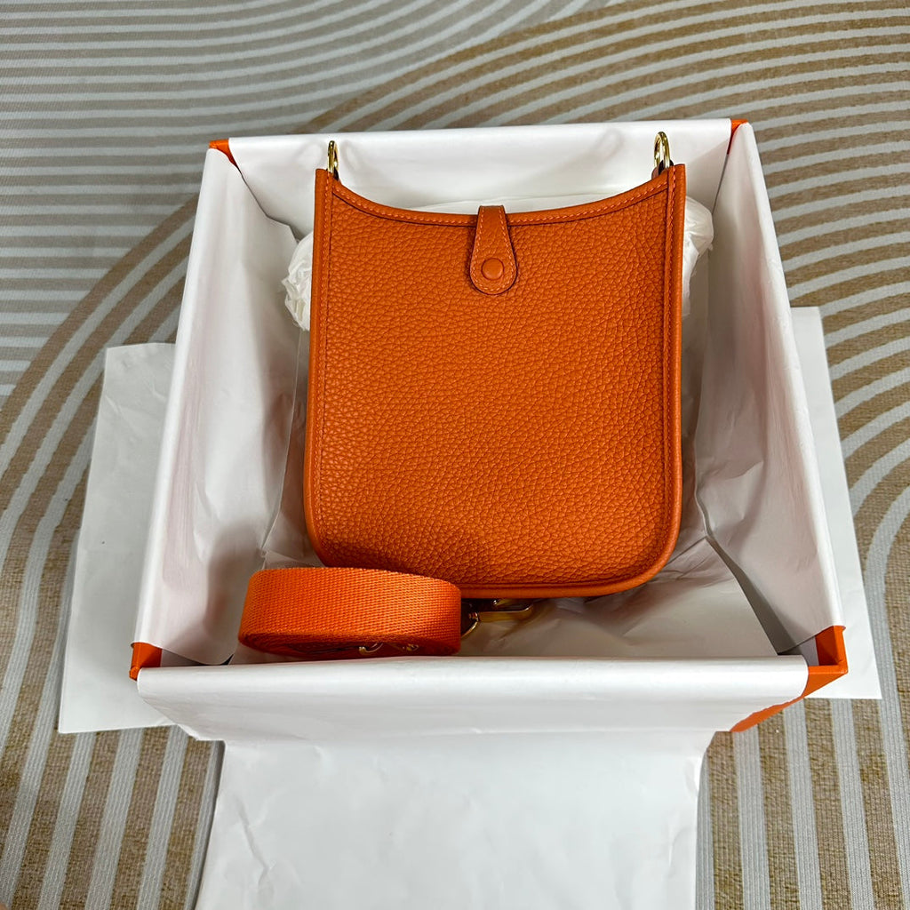 Hermes Evelyne III 17 Orange Togo Leather Bag Gold H5604