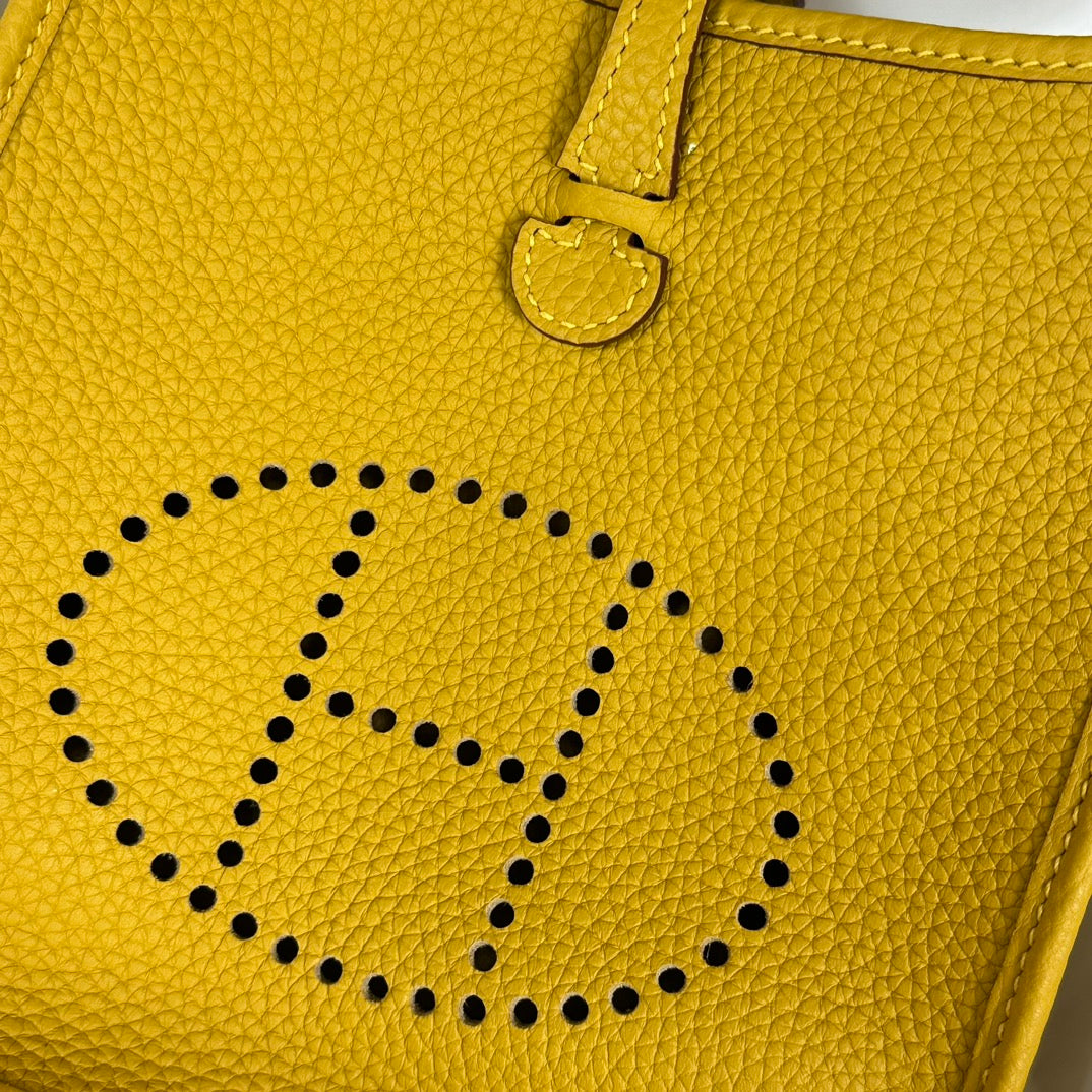 Hermes Evelyne III 17 Yellow Togo Leather Bag Gold H5608