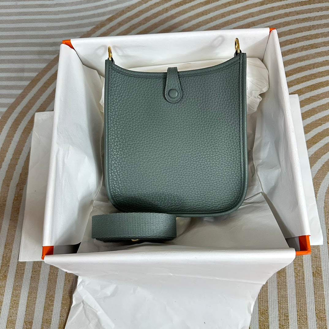 Hermes Evelyne III 17 Dark Green Togo Leather Bag Gold H5610