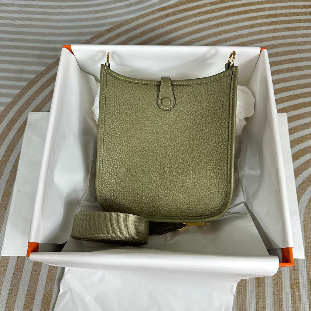 Hermes Evelyne III 17 Green Togo Leather Bag Gold H5614