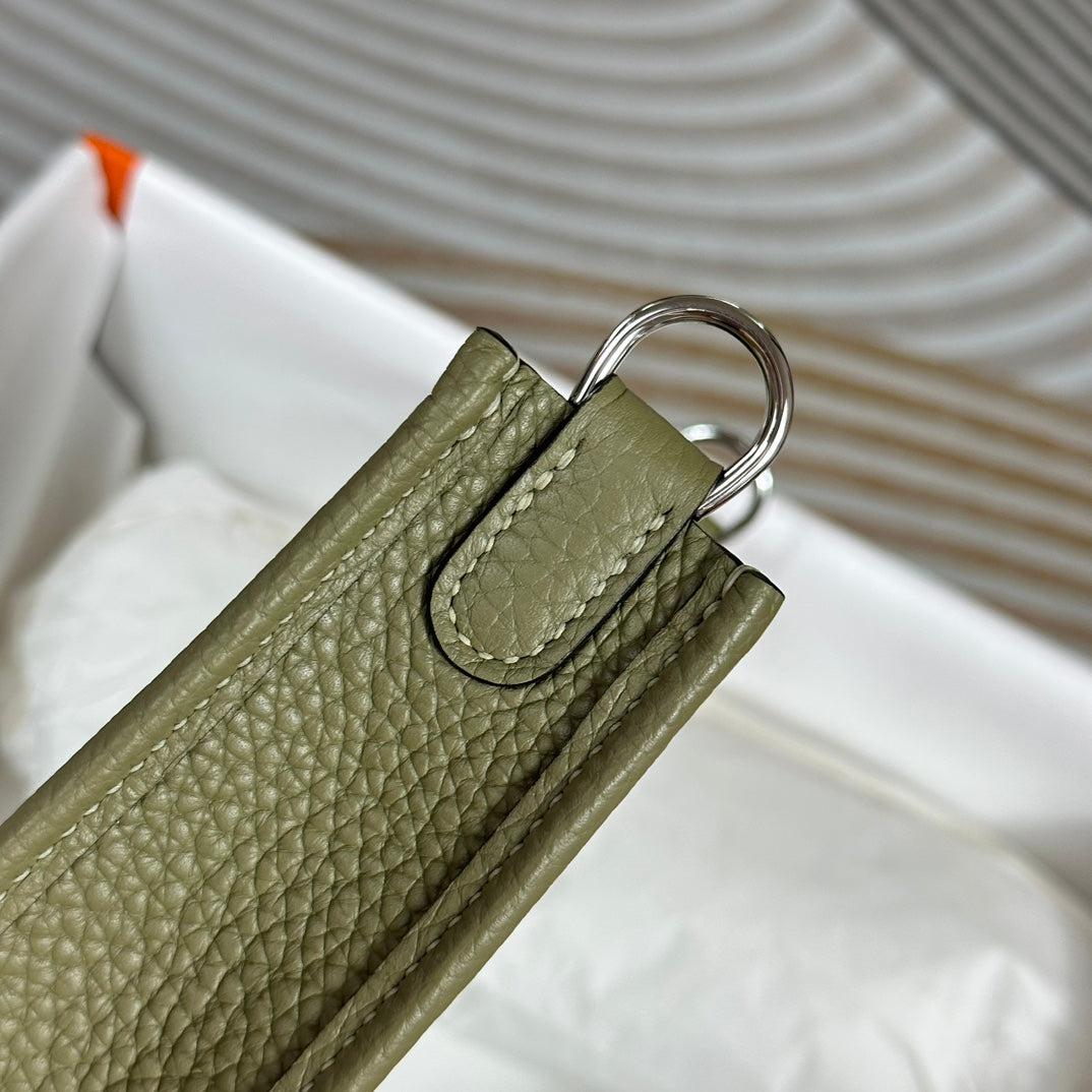 Hermes Evelyne III 17 Green Togo Leather Bag Silver H5615