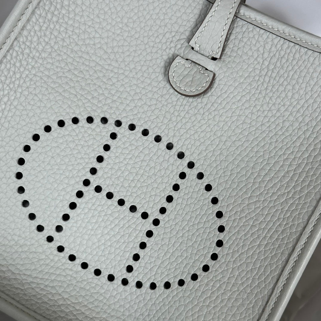 Hermes Evelyne III 17 Gray Togo Leather Bag Silver H5617