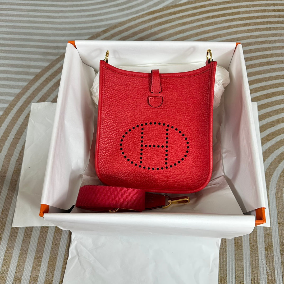 Hermes Evelyne III 17 Red Togo Leather Bag Gold H5618