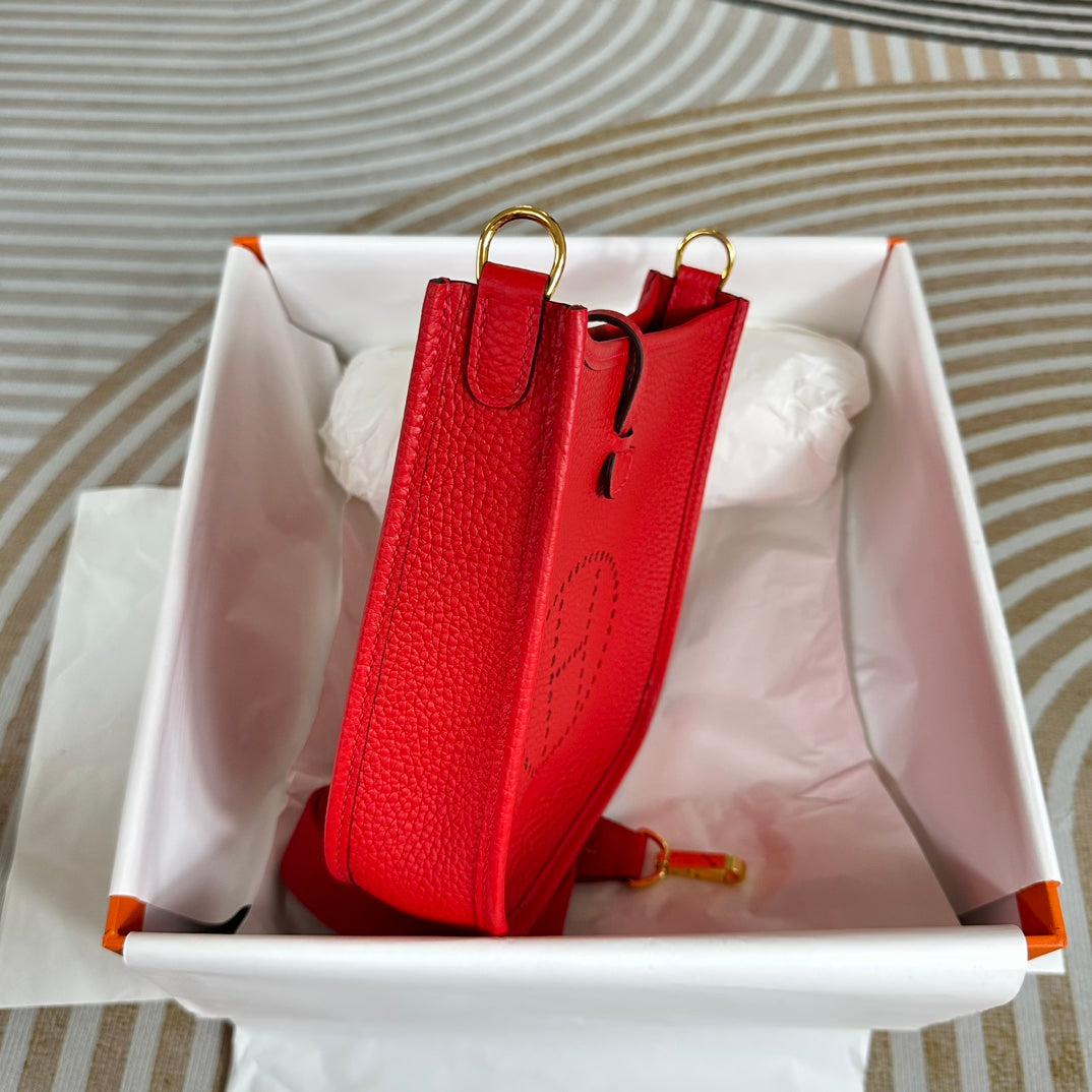 Hermes Evelyne III 17 Red Togo Leather Bag Gold H5618