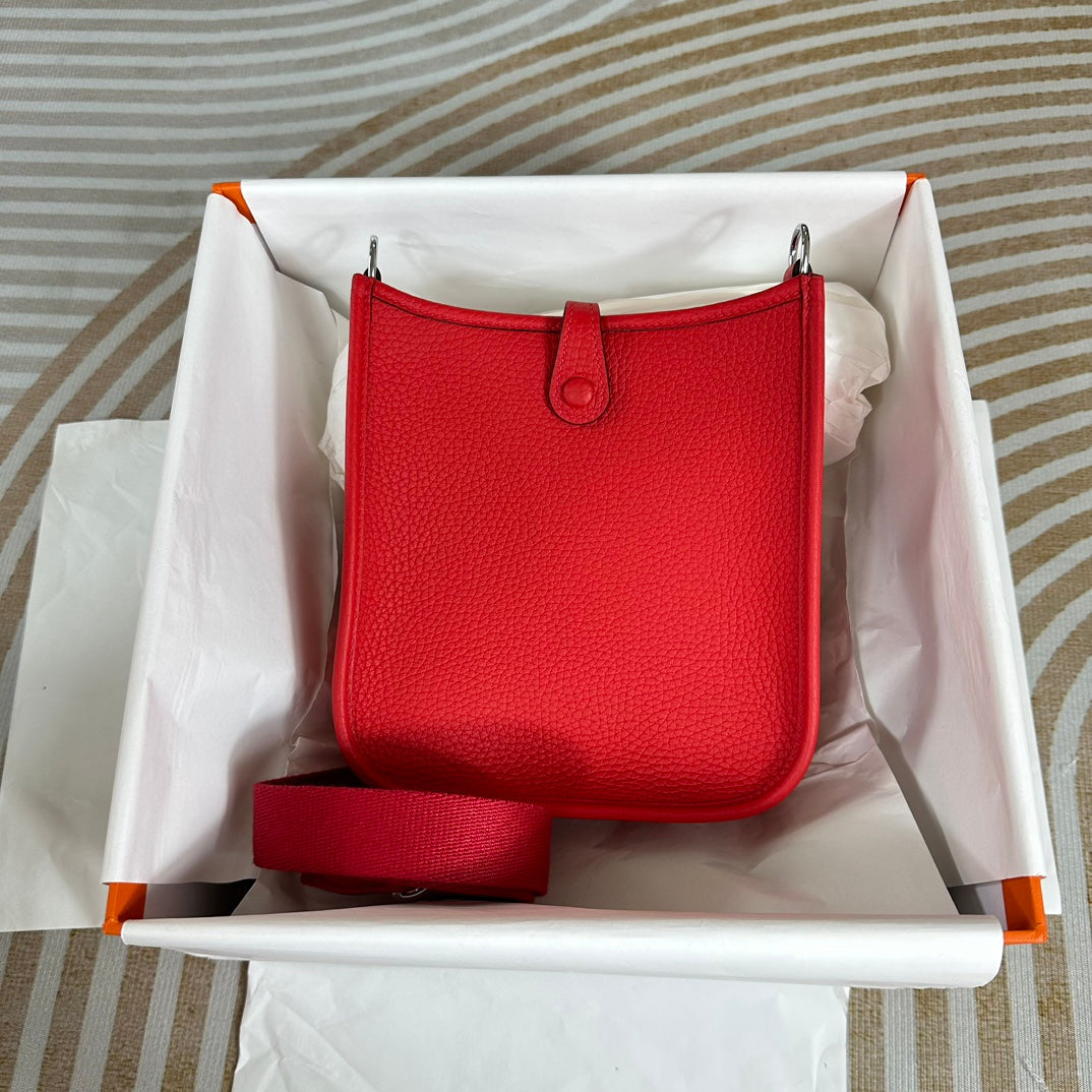 Hermes Evelyne III 17 Red Togo Leather Bag Silver H5619