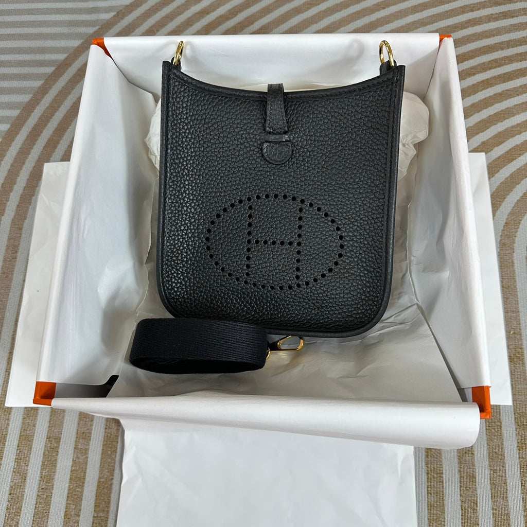 Hermes Evelyne III 17 Black Togo Leather Bag Gold H5620
