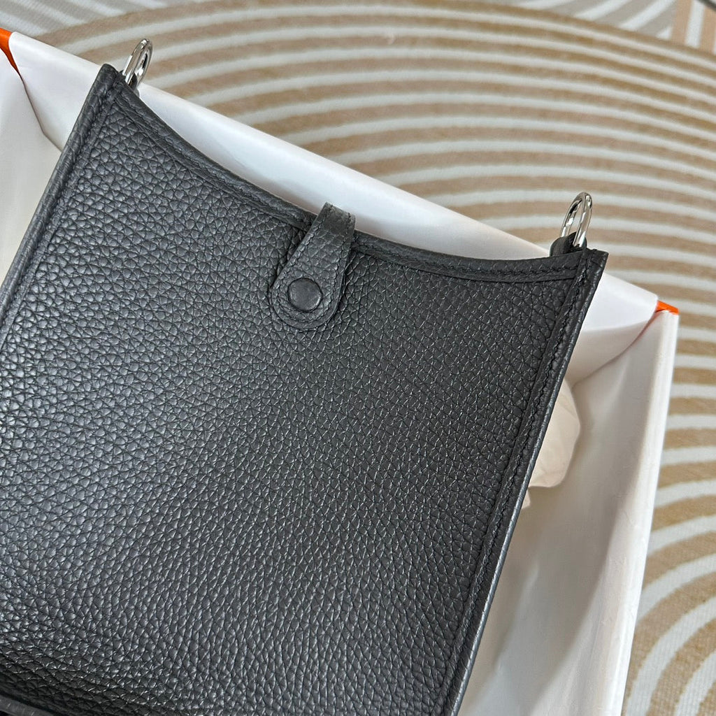 Hermes Evelyne III 17 Black Togo Leather Bag Silver H5621