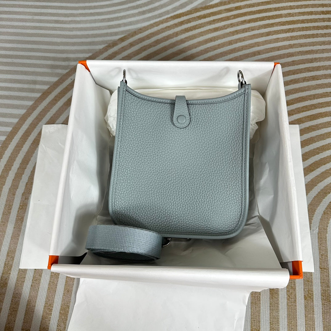 Hermes Evelyne III 17 Light Blue Togo Leather Bag Silver H5627