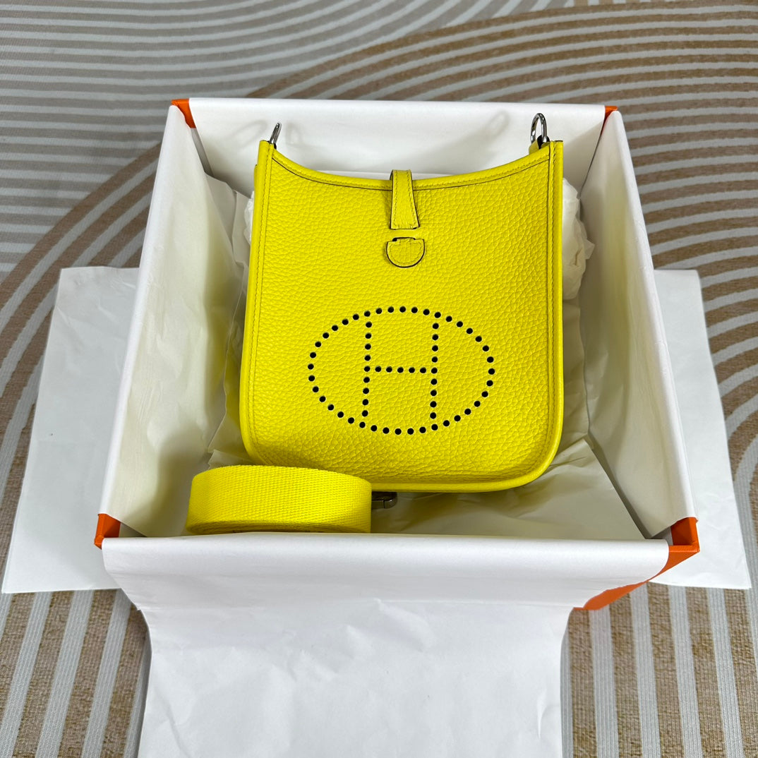 Hermes Evelyne III 17 Togo Lemon Yellow Leather Bag Gold H5634