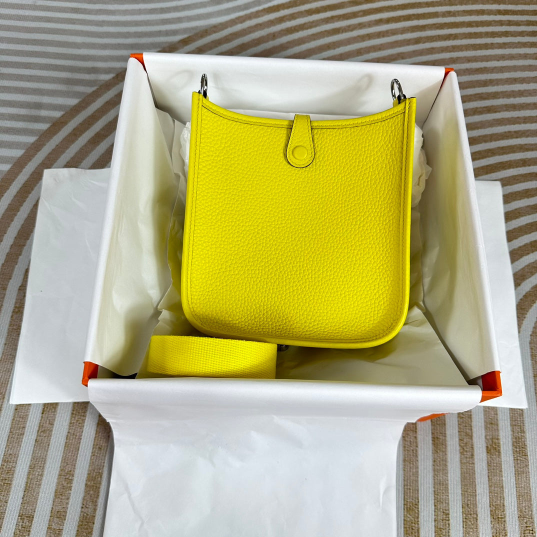 Hermes Evelyne III 17 Togo Lemon Yellow Leather Bag Gold H5634