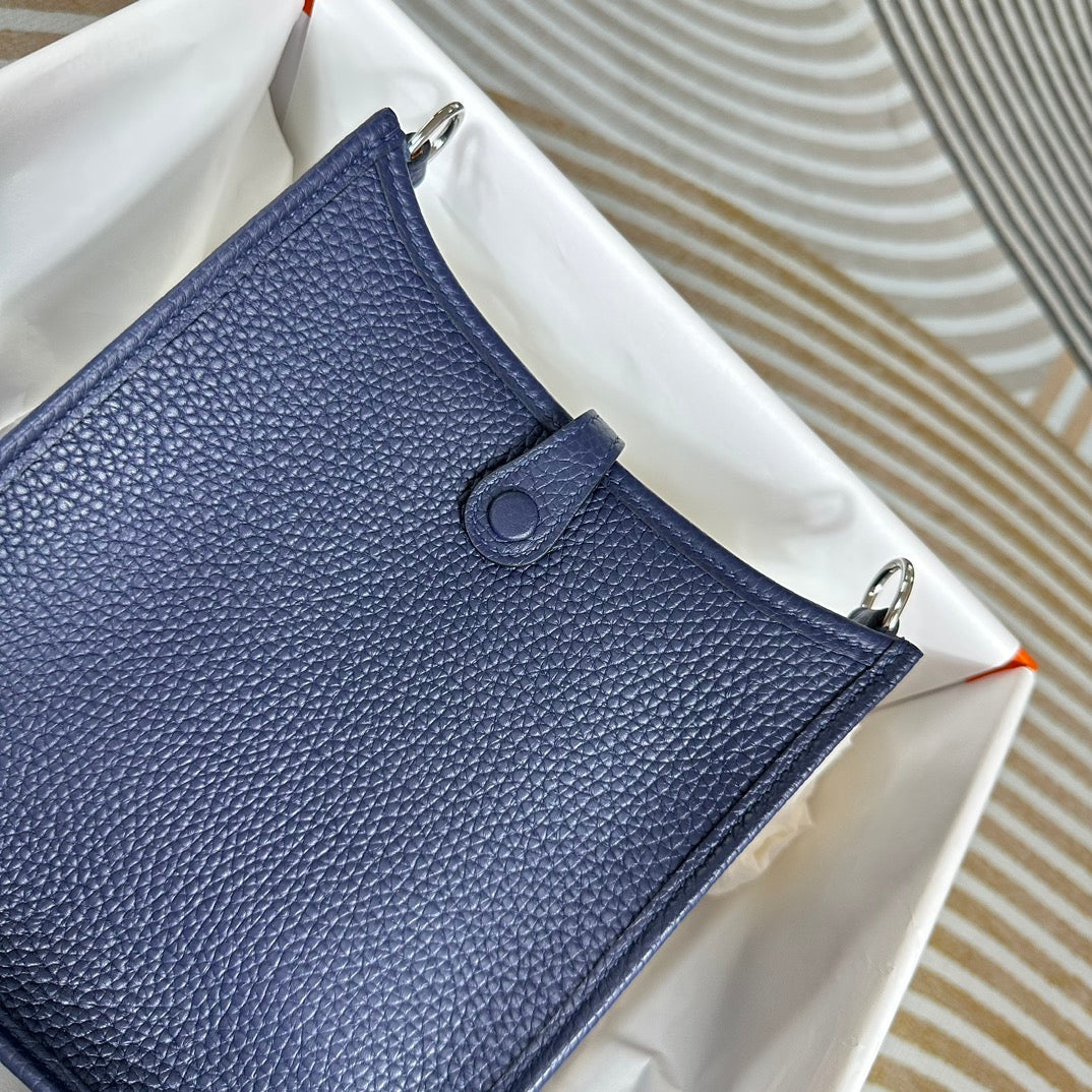 Hermes Evelyne III 17 Togo Navy Blue Leather Bag Silver H5635