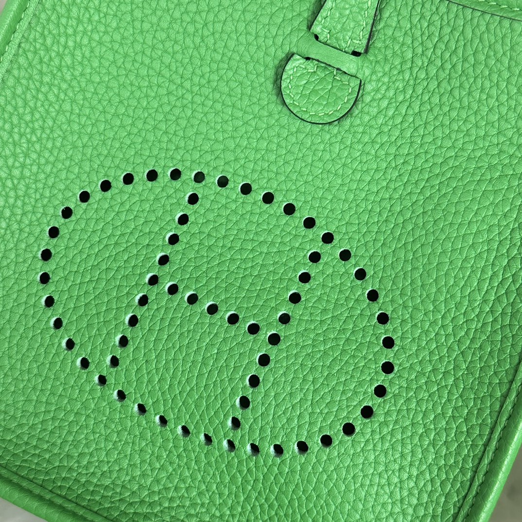 Hermes Evelyne III 17 Togo Green Leather Bag Silver H5638