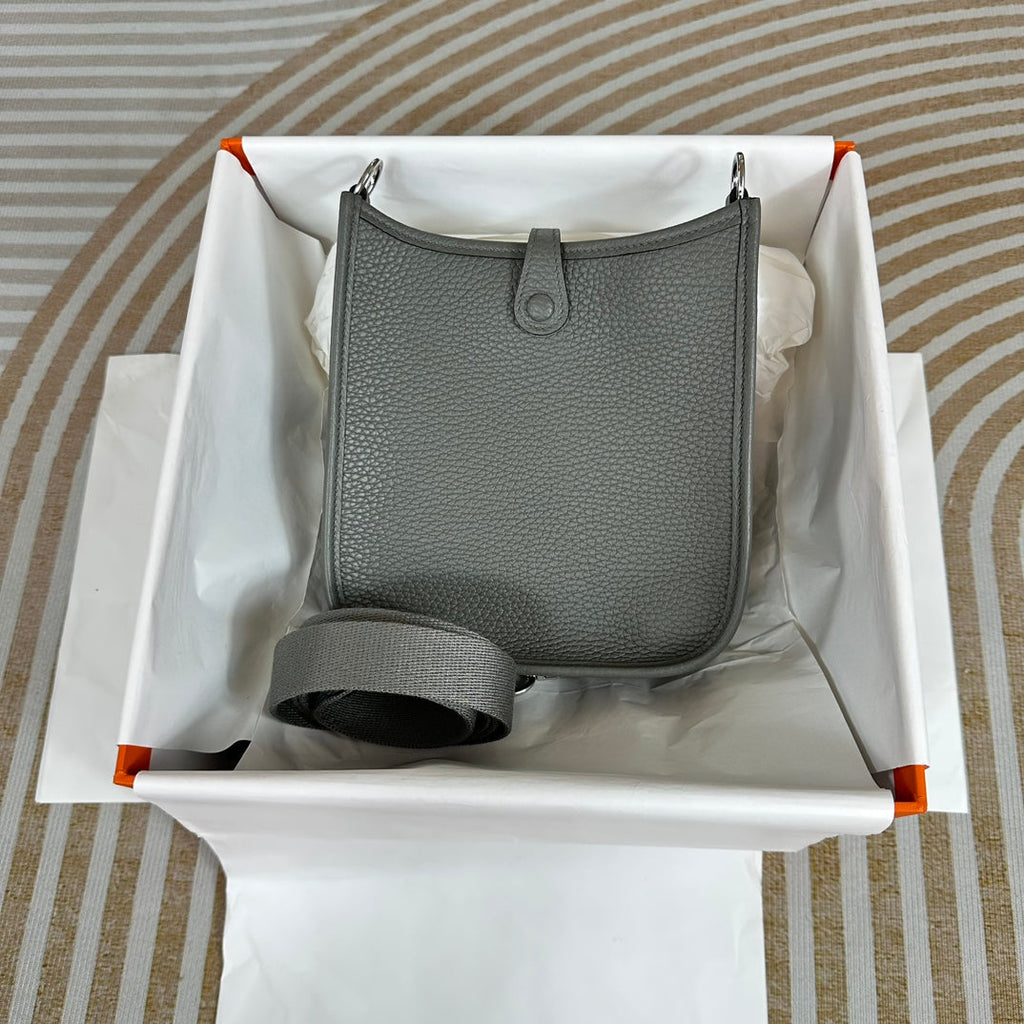 Hermes Evelyne III 17 Togo Dark Gray Leather Bag Silver H5639