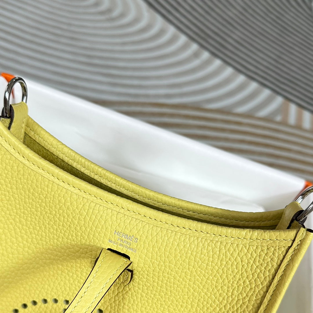 Hermes Evelyne III 17 Togo Light Yellow Leather Bag Silver H5640