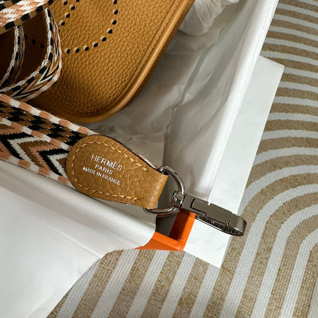 Hermes Evelyne III 17 Togo Light Brown Leather Bag Silver H5637