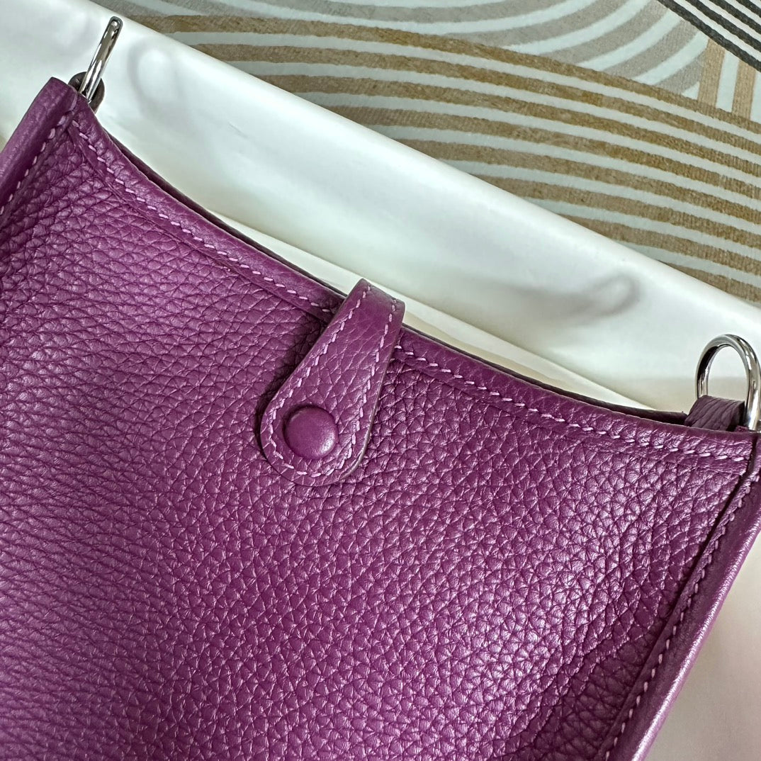 Hermes Evelyne III 17 Togo Purple Leather Bag Silver H5650