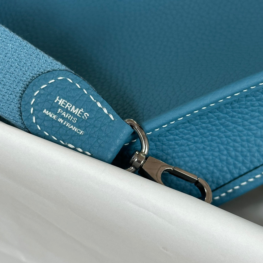 Hermes Evelyne III 17 Togo Dark Blue Leather Bag Silver H5669