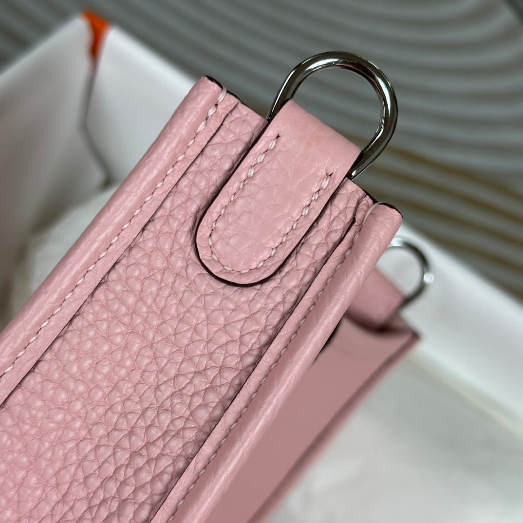 Hermes Evelyne III 17 Togo Pink Leather Bag Silver H5651