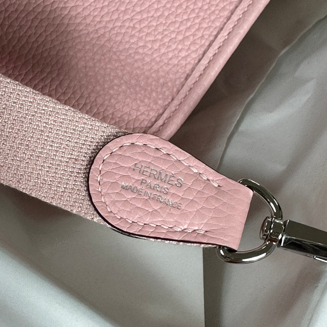 Hermes Evelyne III 17 Togo Pink Leather Bag Silver H5651