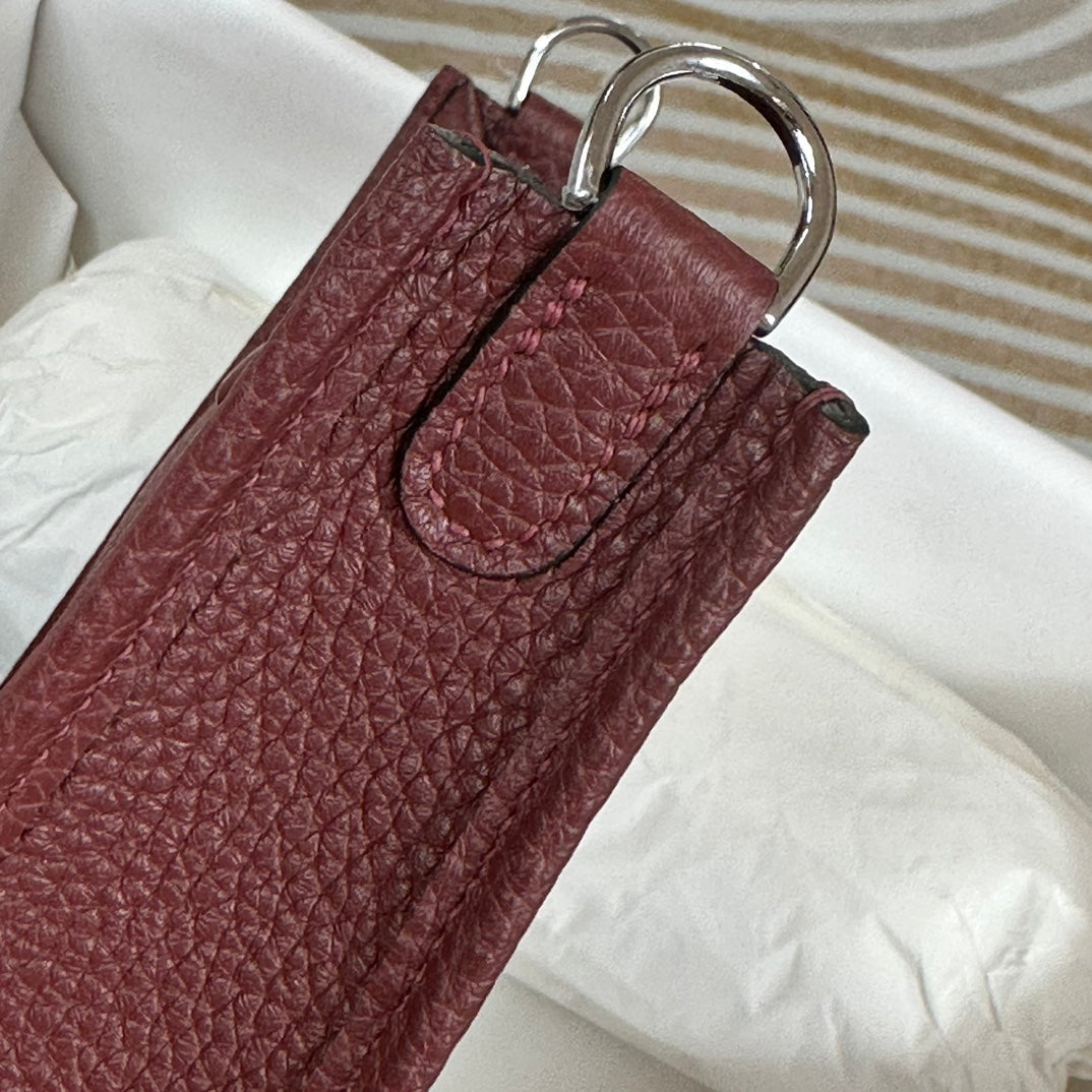 Hermes Evelyne III 17 Togo Wine Red Leather Bag Silver H5662